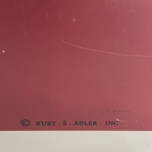 Kurt Adler North Santa’s North Pole Station Lights Up - Picture 4 of 16